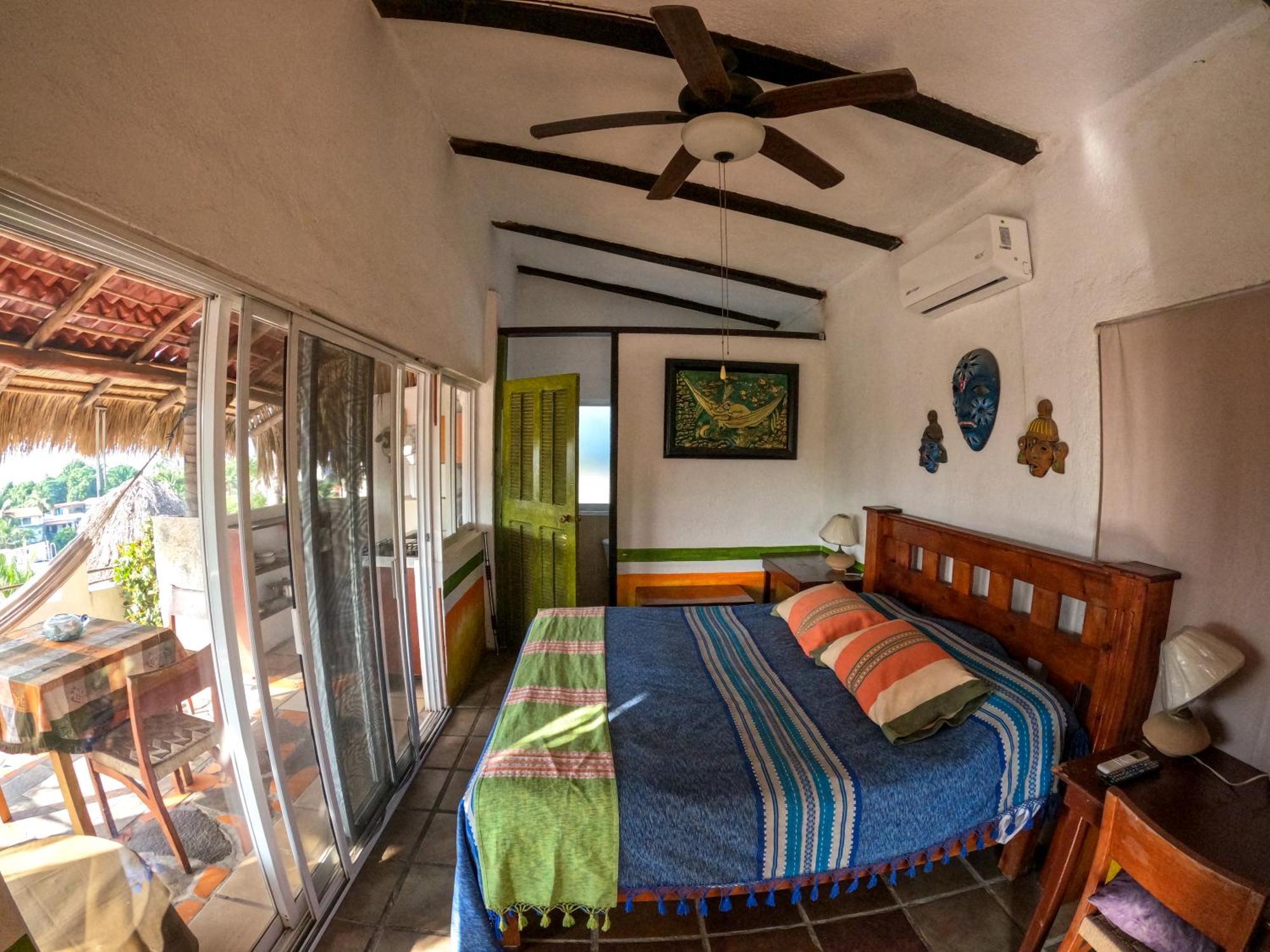 Casa Artista Bed & Breakfast Манзанило Екстериор снимка
